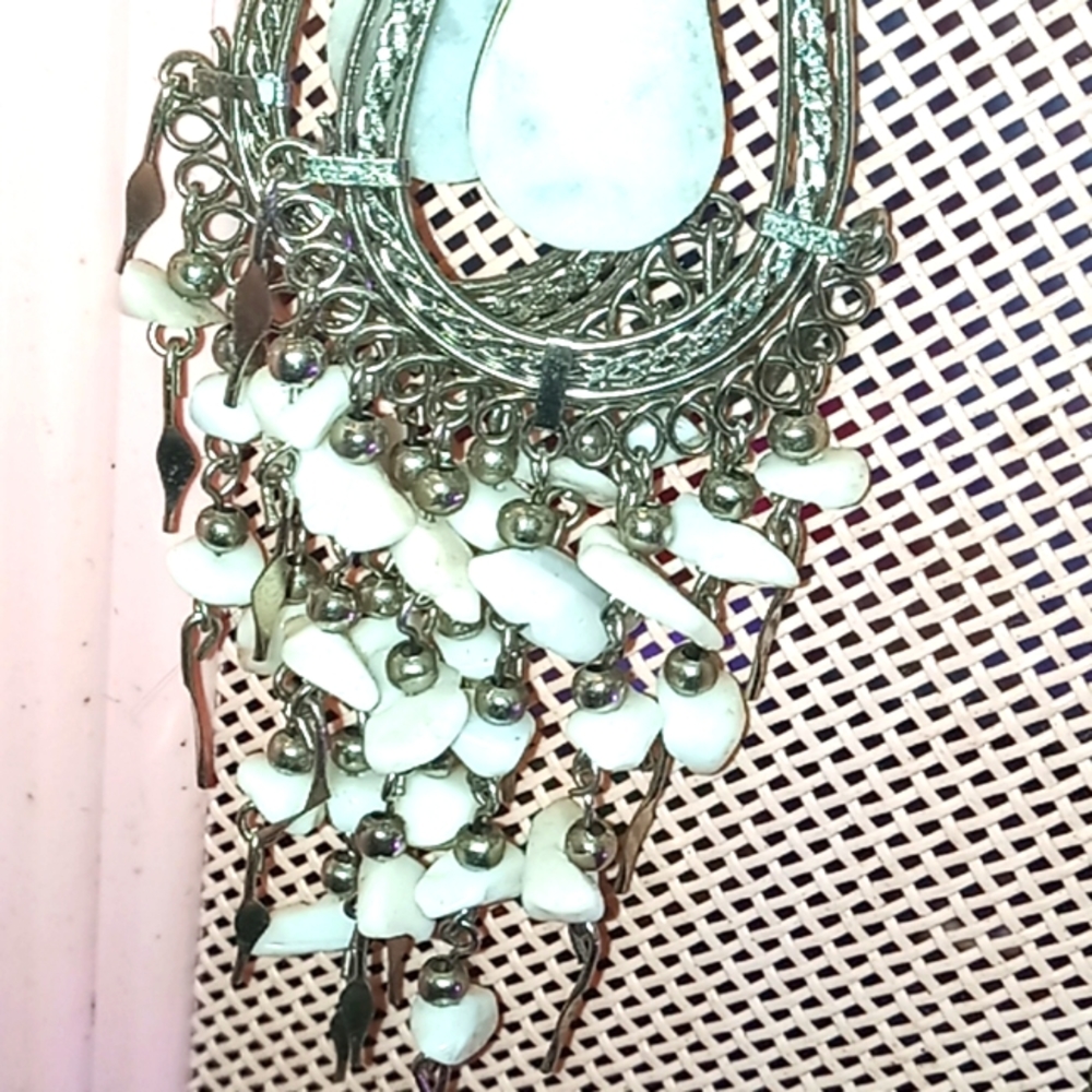 HANDMADE CHANDELIER EARRINGS - Picture 3 of 4